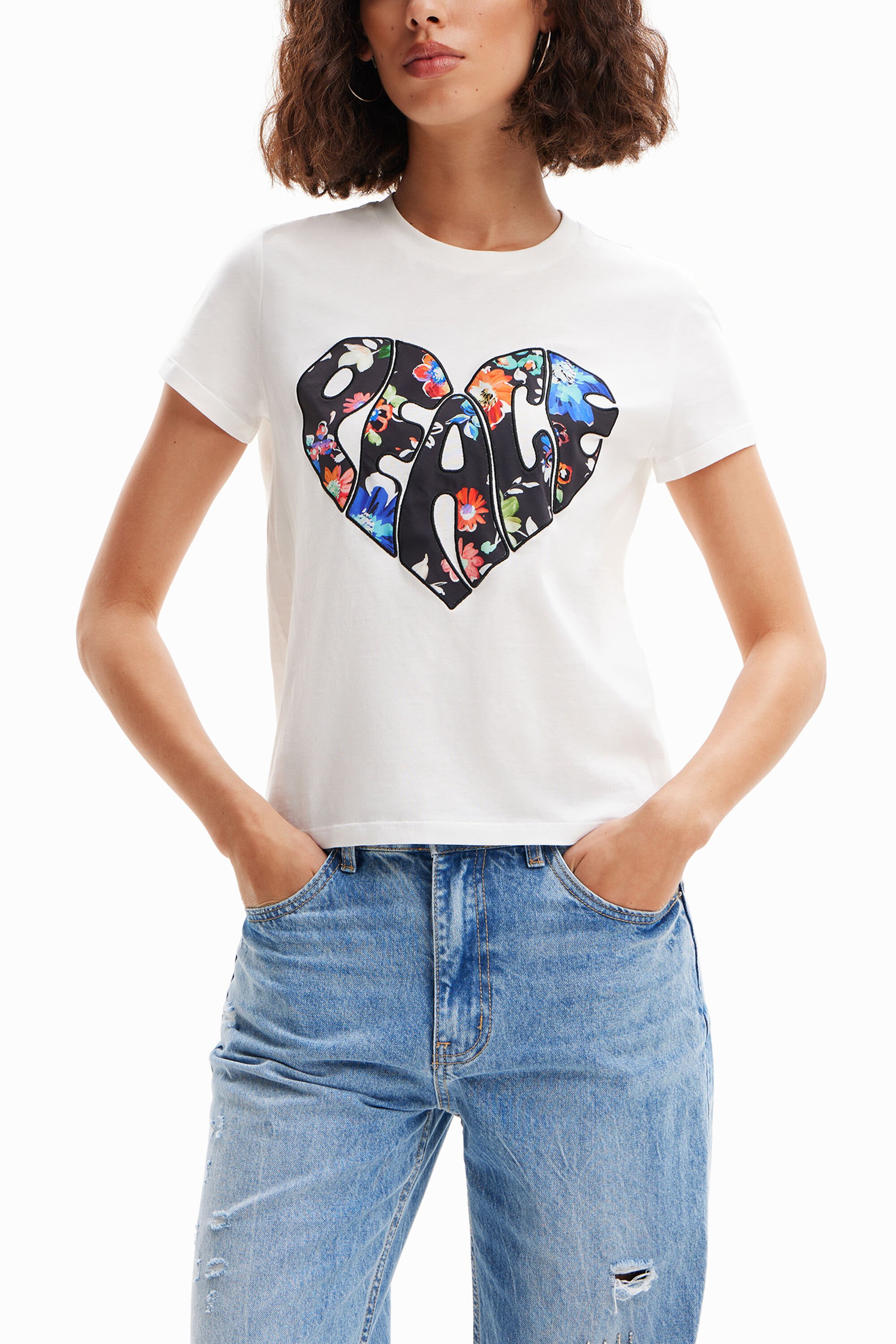 Camiseta Desigual Corazón Peace Camiseta Desigual Corazón Peace