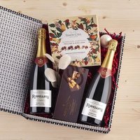 Delibox 2: Cava Rovellats, Bombones Simón Coll Y Turrón Pablo Garrigós Delibox 2: Cava Rovellats, Bombones Simón Coll Y Turrón Pablo Garrigós