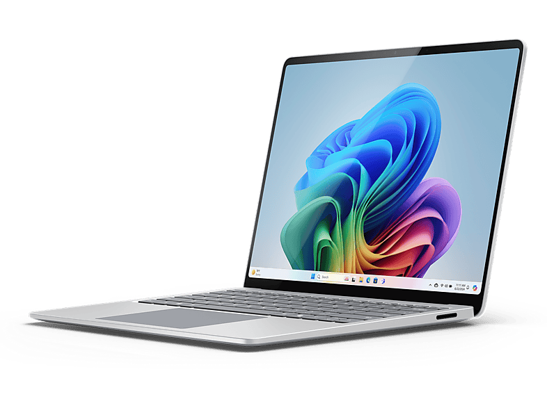 Microsoft Surface Laptop Copilot+ 13.8" 16GB RAM 256GB SSD
