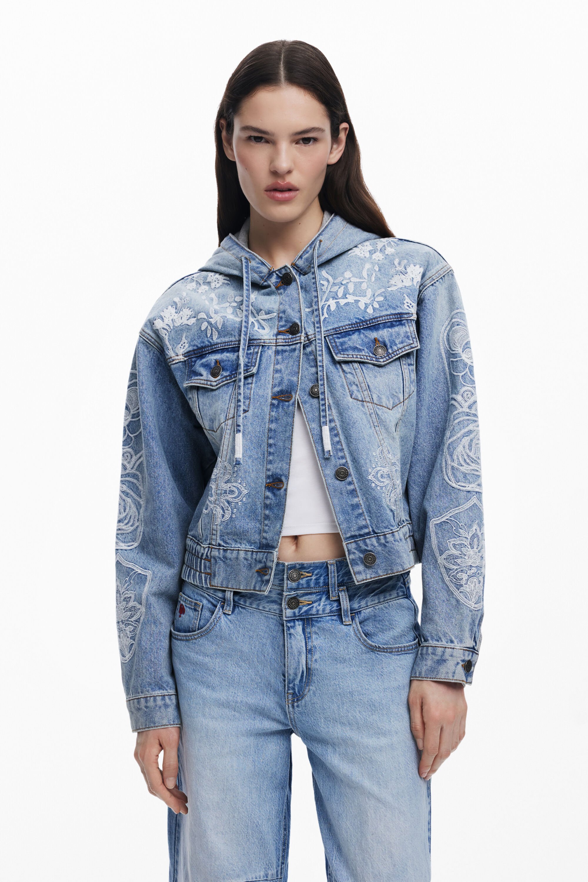 Chaqueta vaquera con capucha Desigual para mujer