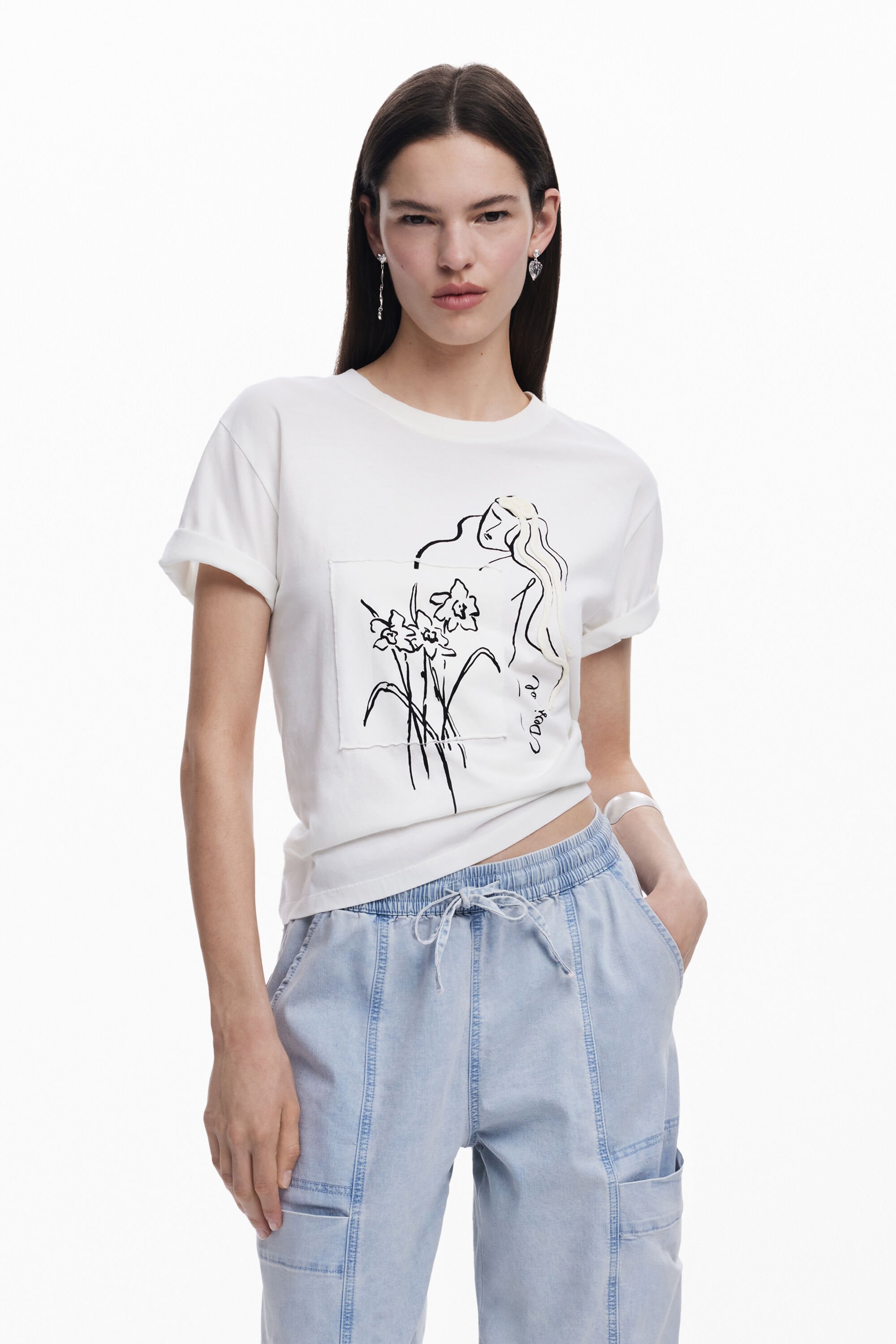 Desigual Camiseta floral silueta femenina