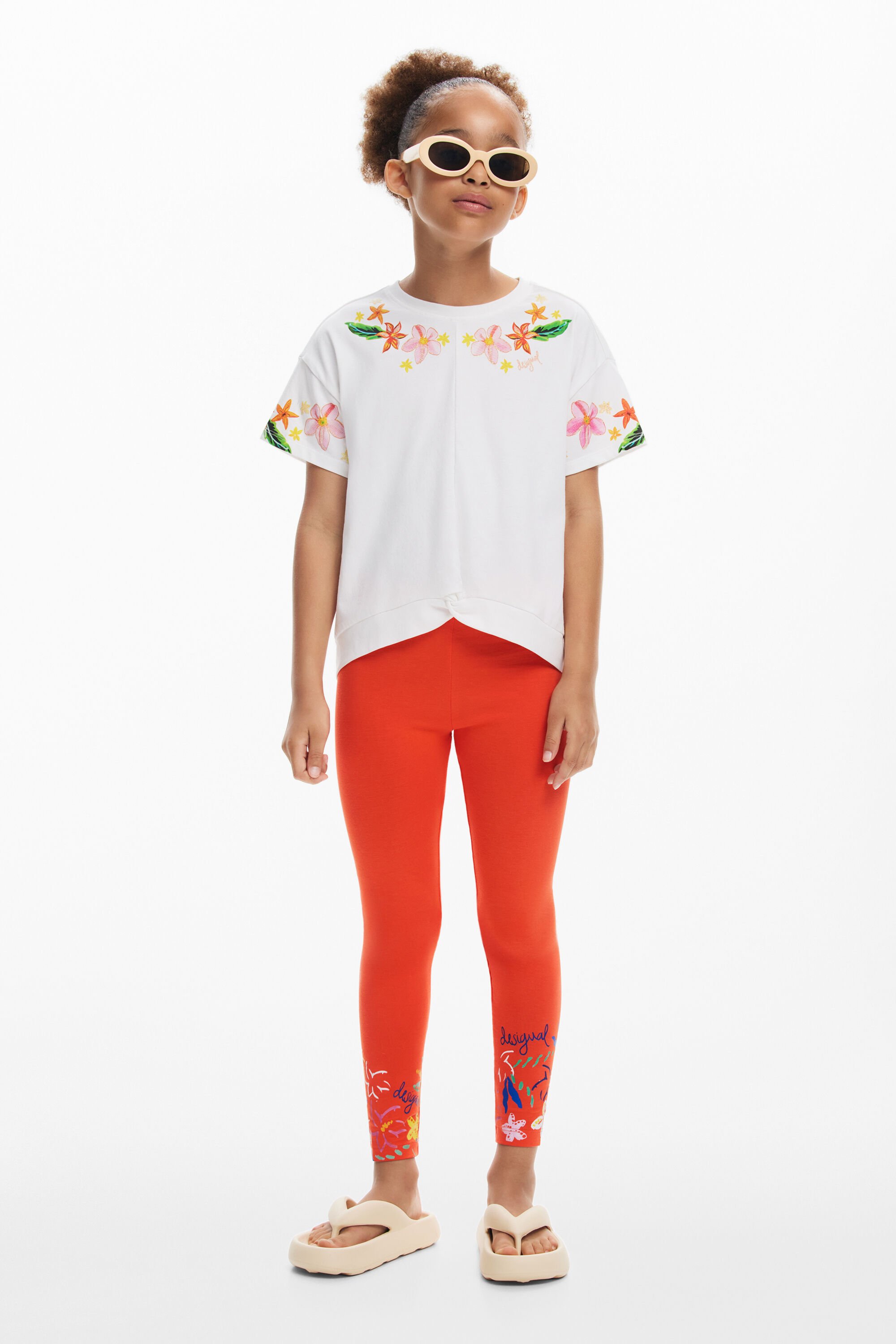 Camiseta Desigual con Nudo de Flores para Mujer
