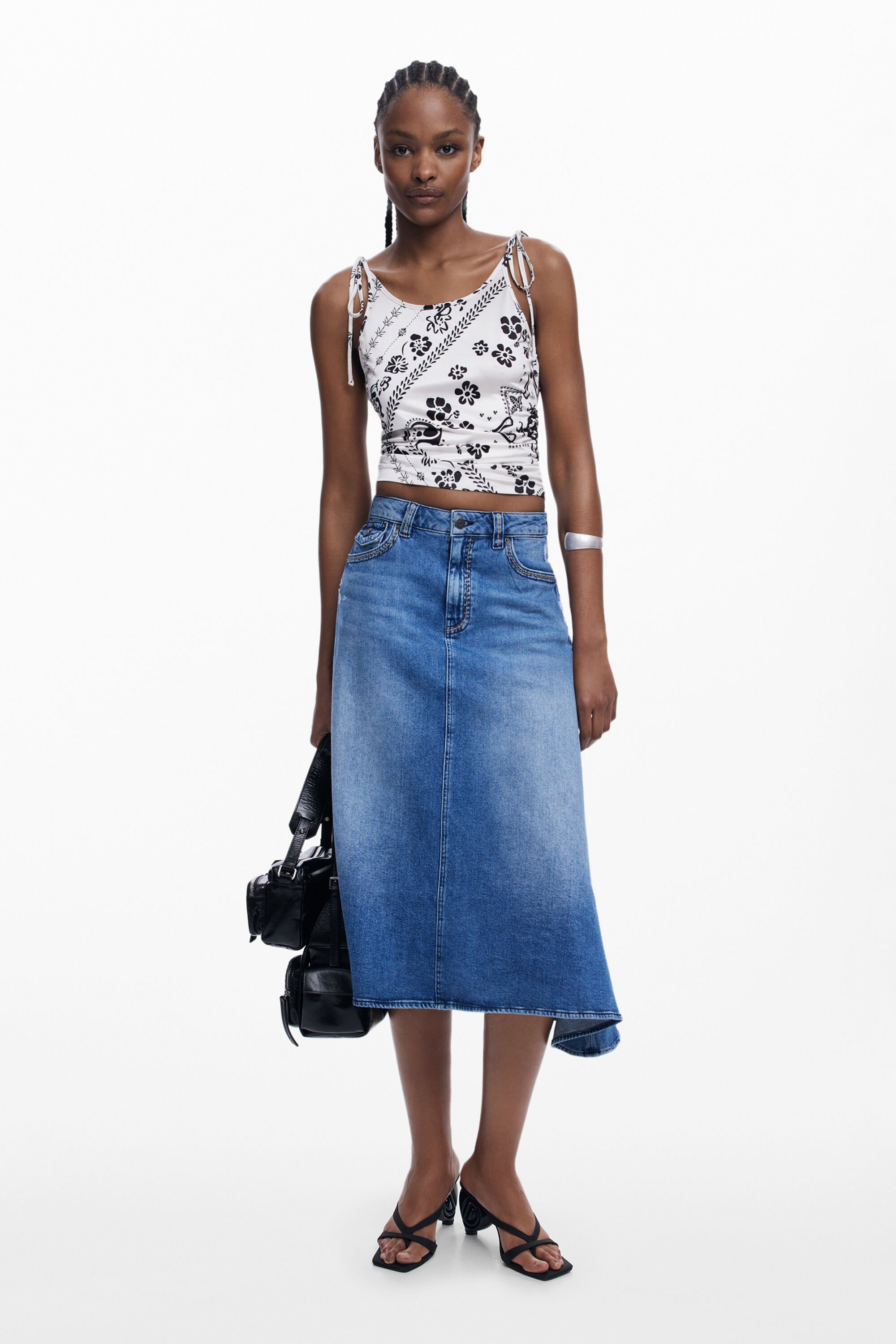 Falda vaquera asimétrica midi Desigual