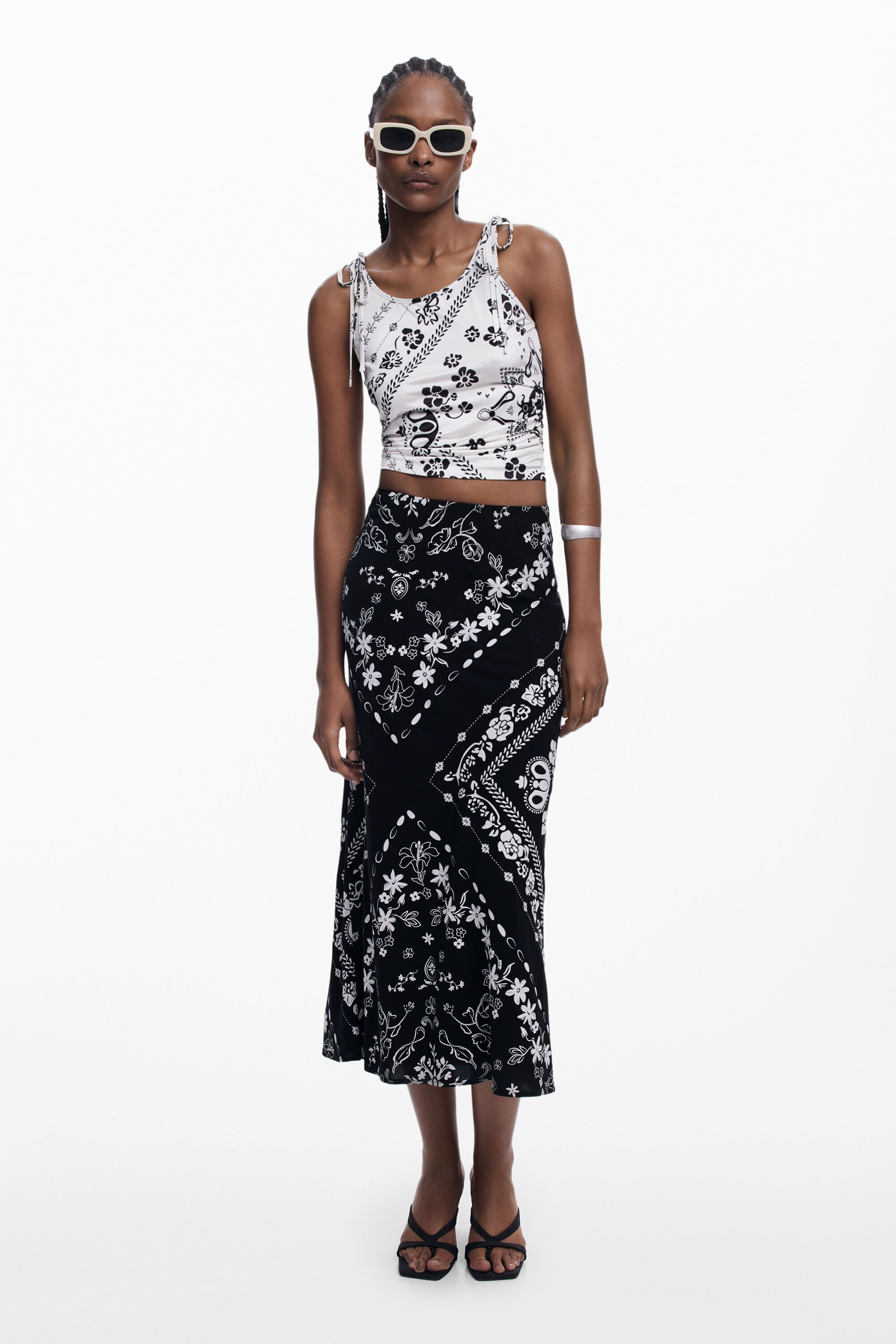 Falda Desigual de bandana negra