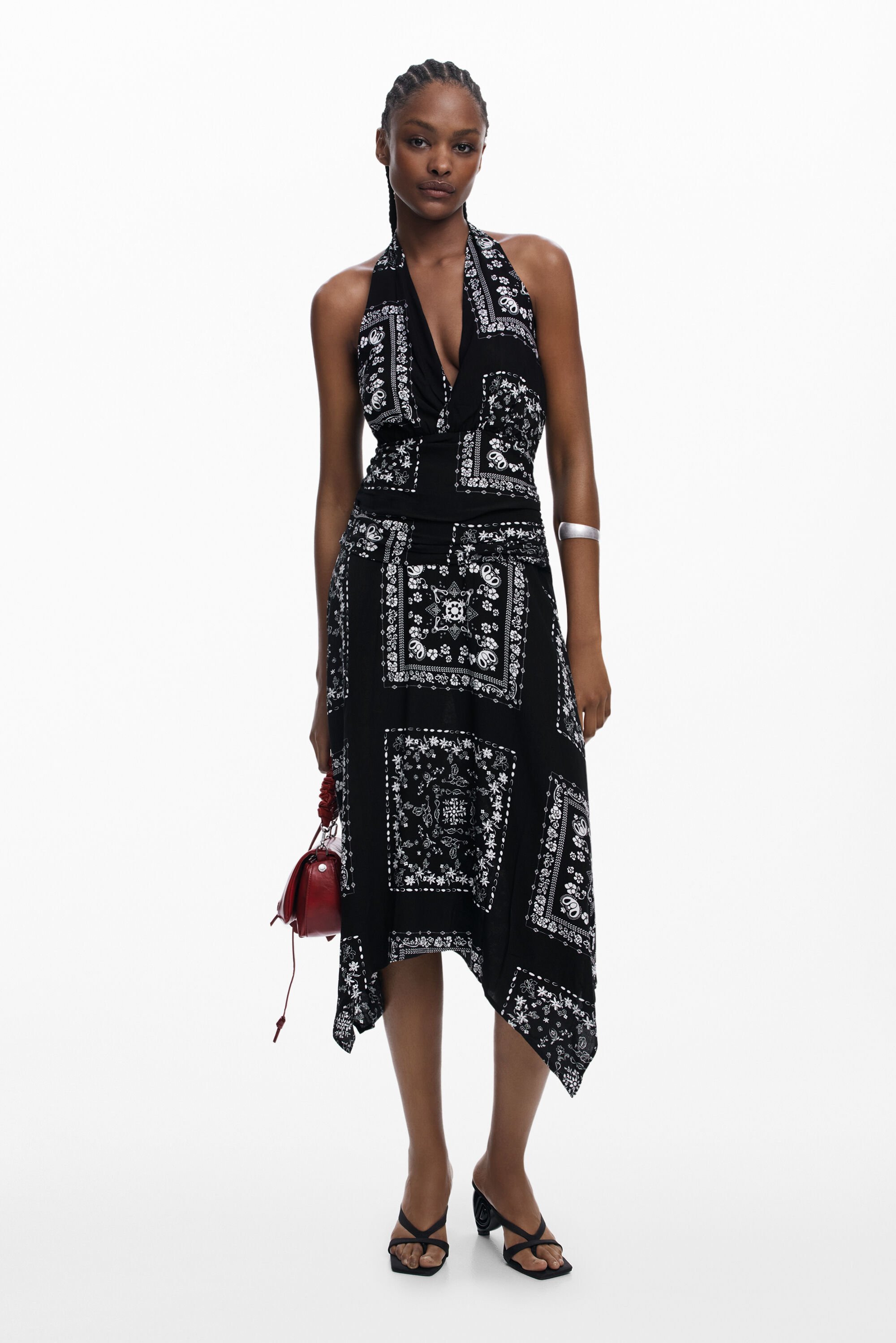 Vestido Desigual con bandana y nudo