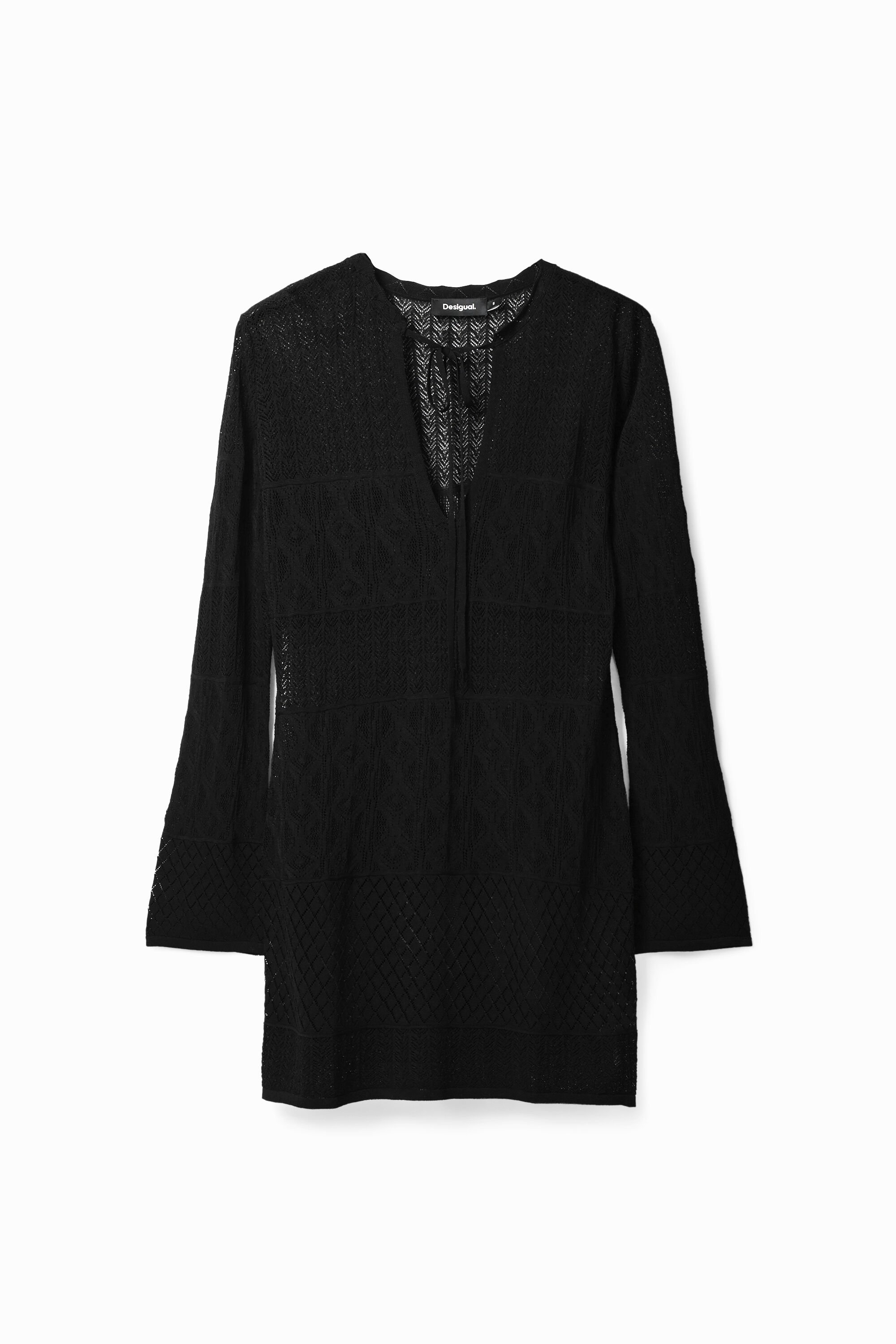 Vestido Desigual Corto Calado