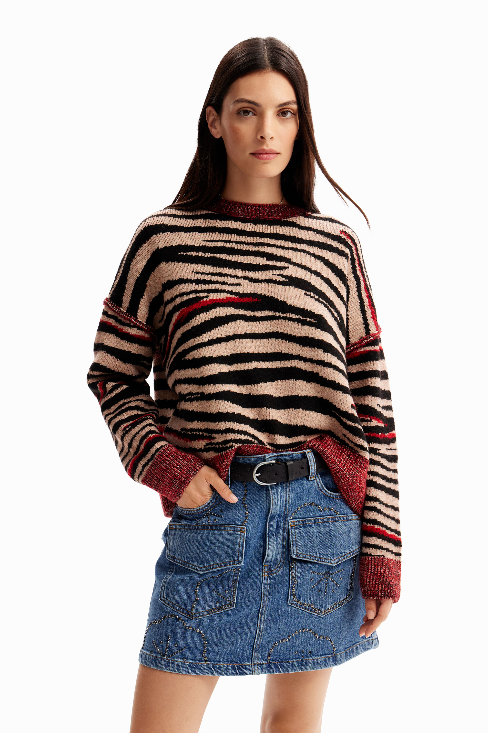 Jersey oversize Desigual de mujer con estampado de cebra Jersey oversize Desigual de mujer con estampado de cebra