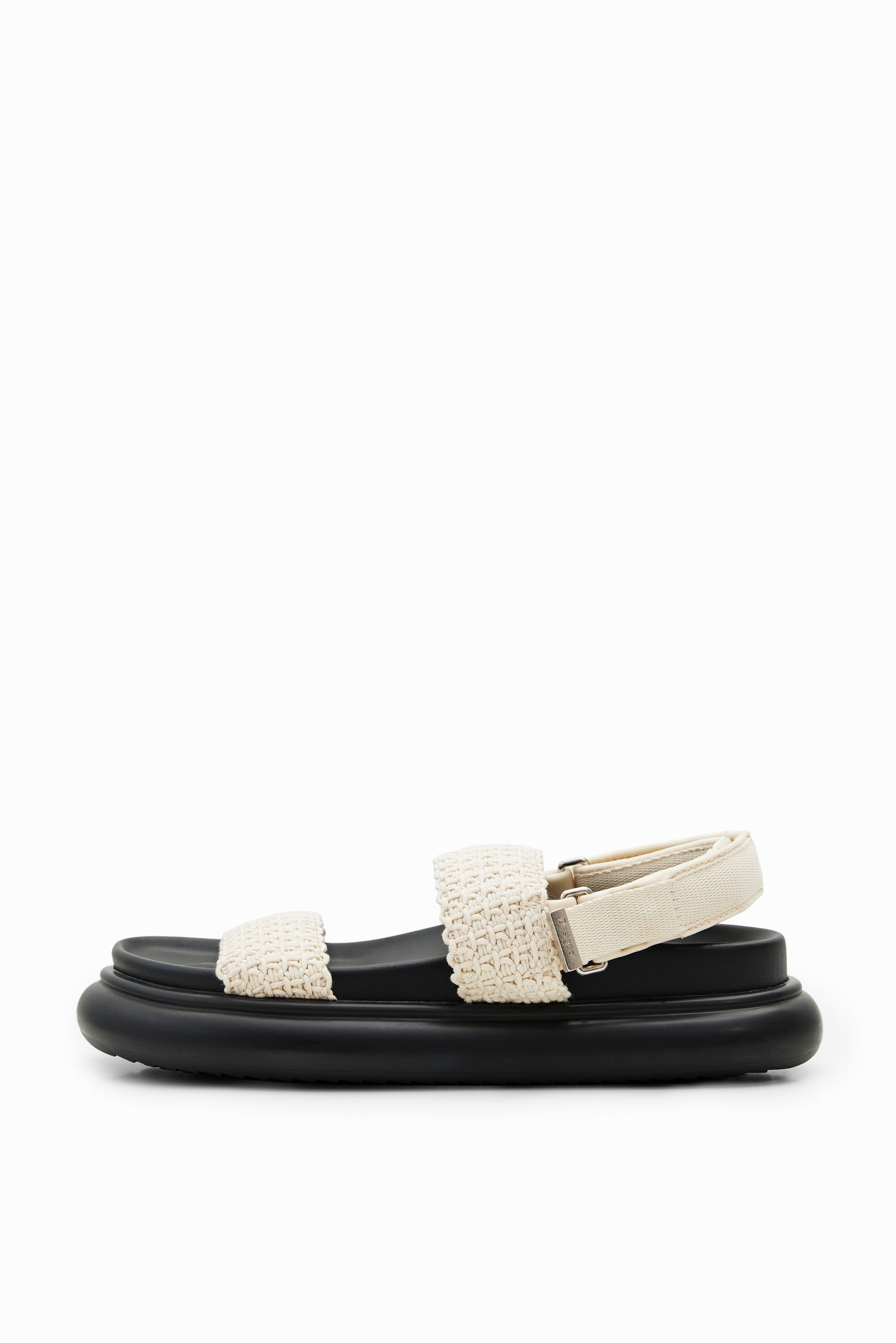 Sandalias de tiras de crochet con plataforma Desigual para mujer Sandalias de tiras de crochet con plataforma Desigual para mujer