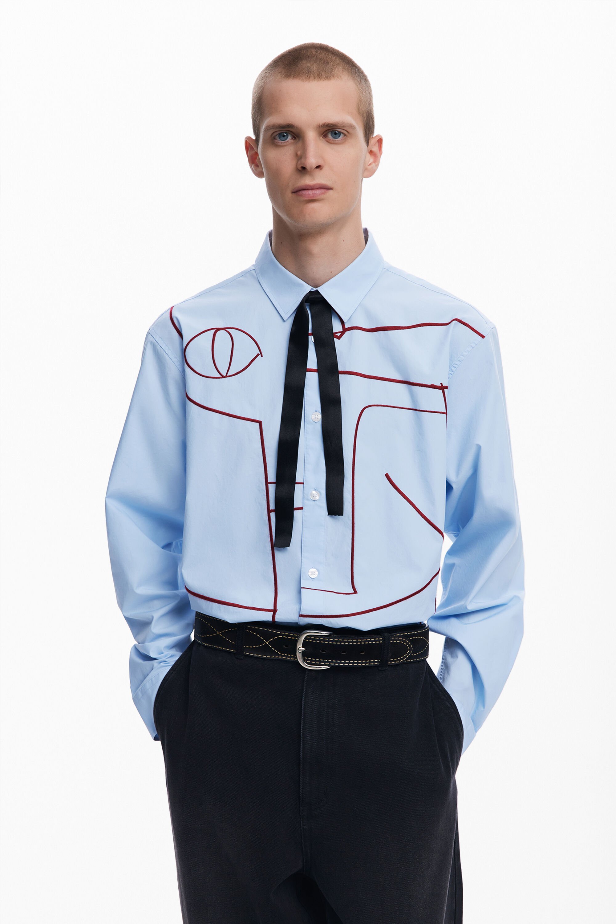 Camisa bordados abstractos hombre