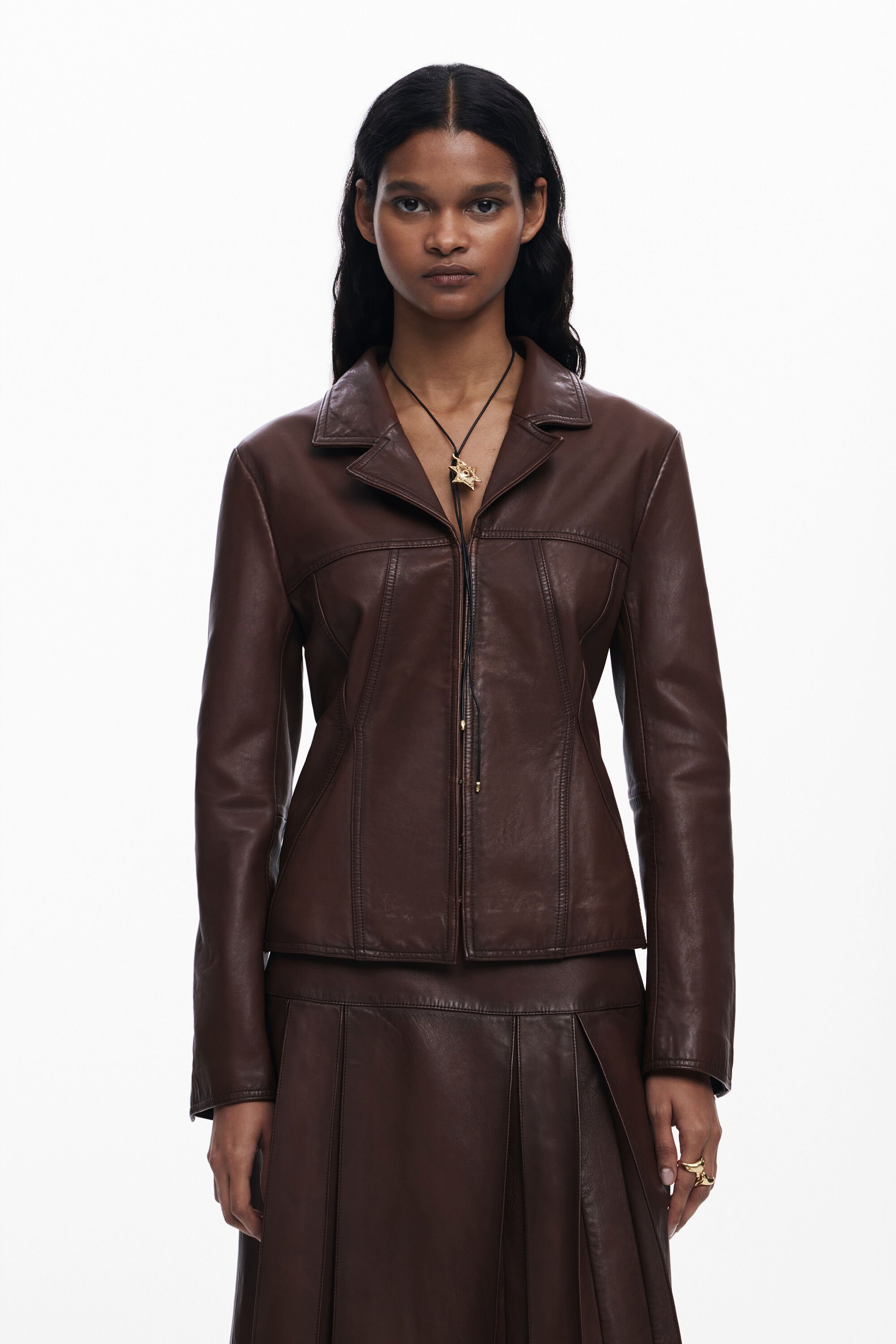 Chaqueta Desigual Biker Peplum de Piel para Mujer Chaqueta Desigual Biker Peplum de Piel para Mujer