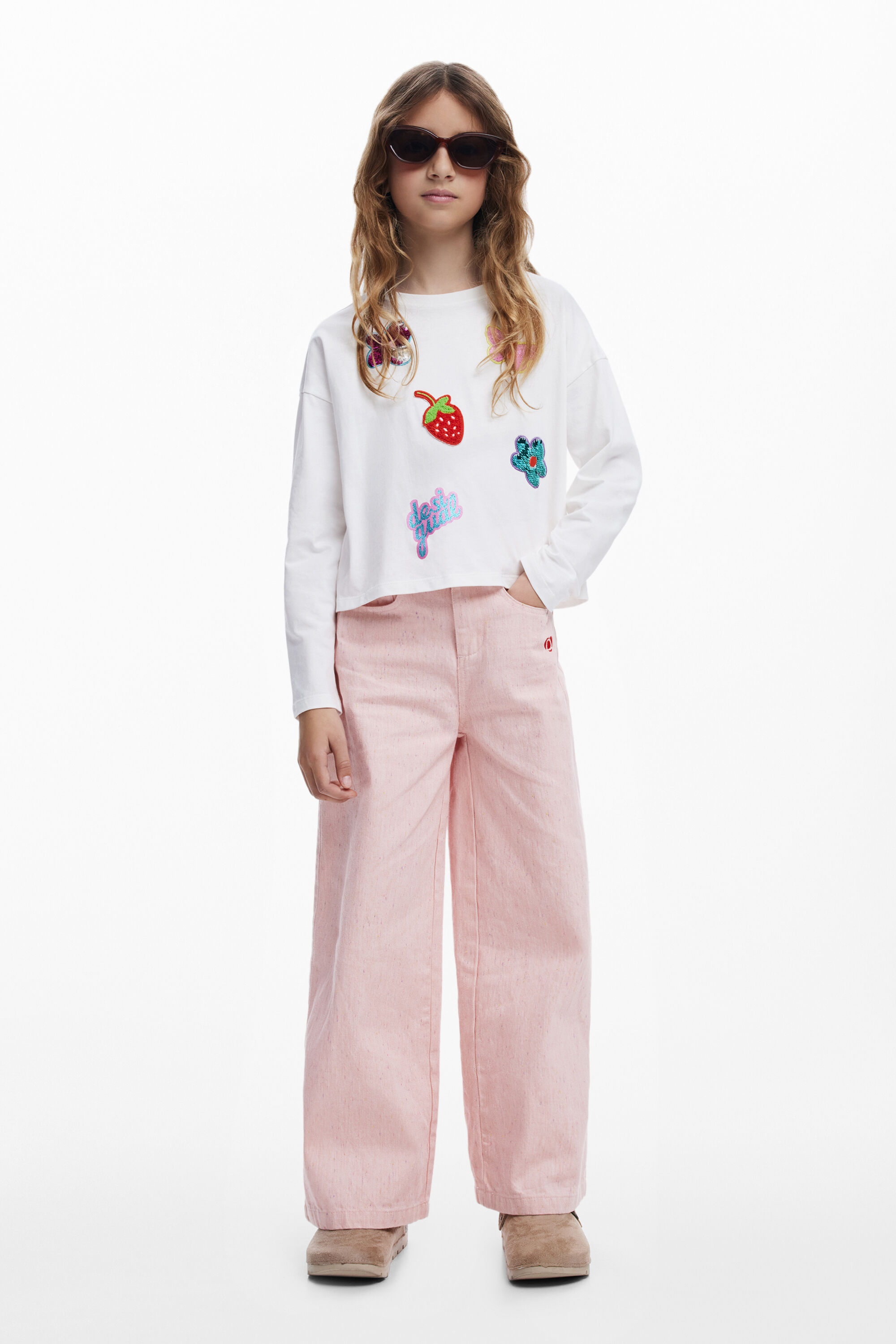 Camiseta Desigual con Apliques