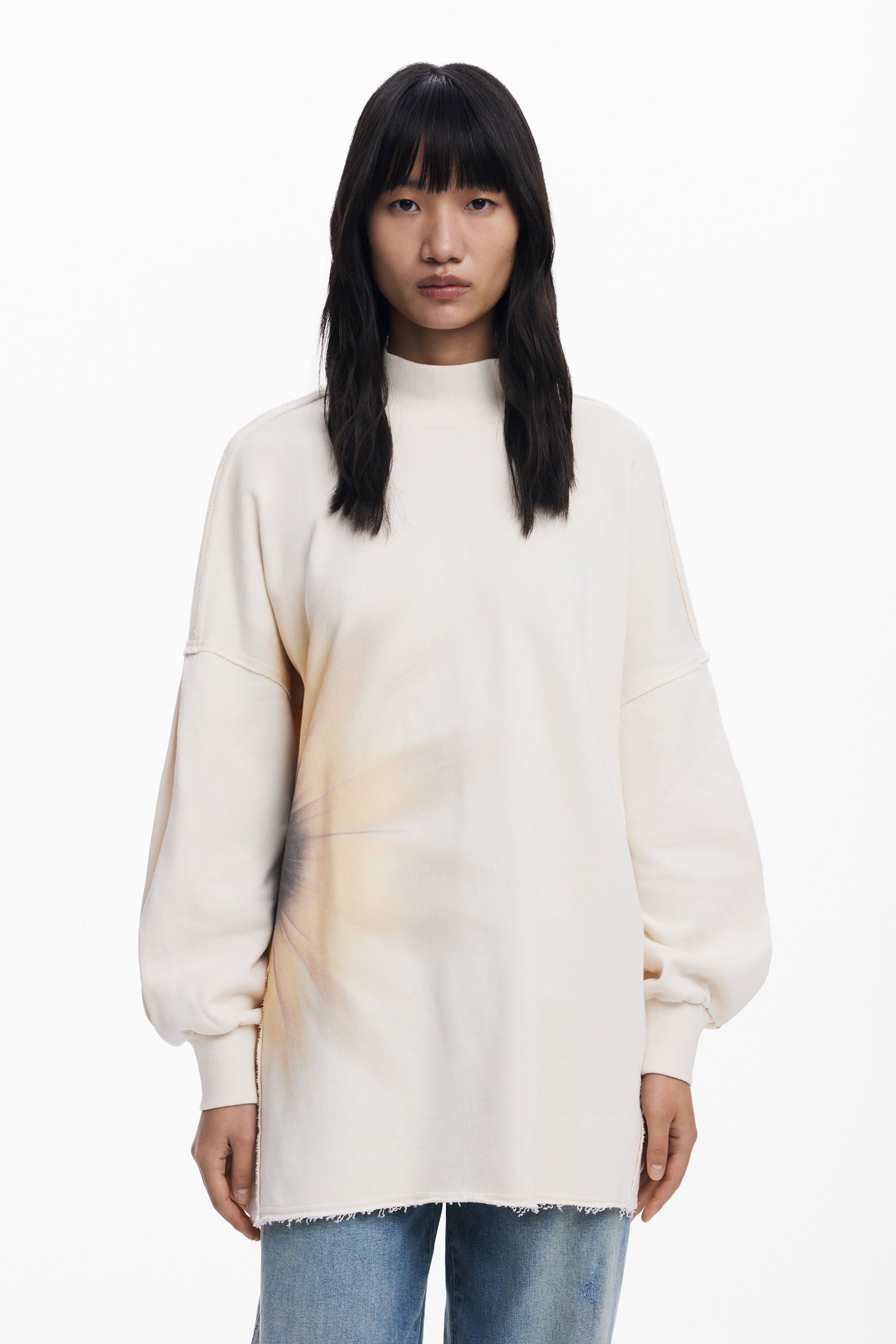 Sudadera larga fluida margarita fe Sudadera larga fluida margarita fe