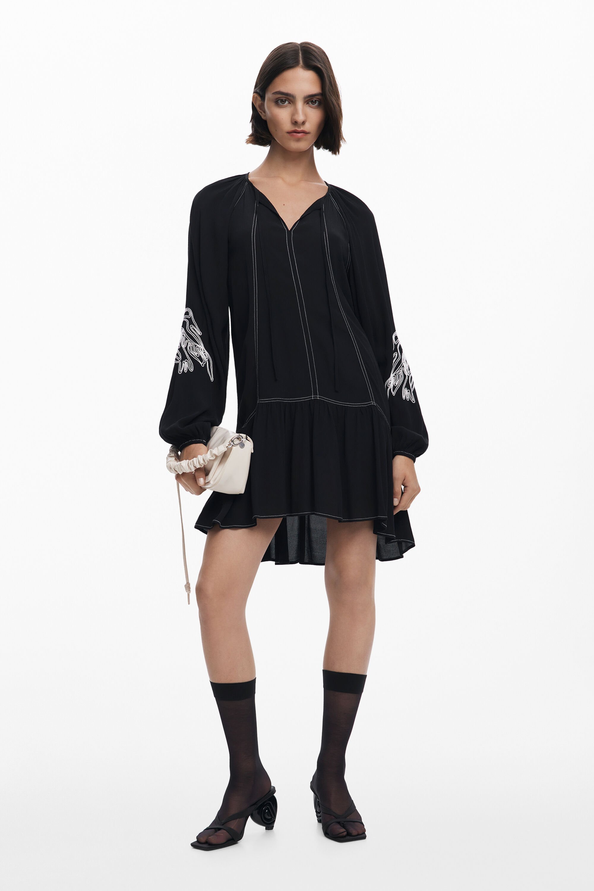 Vestido Boho Bordado Desigual