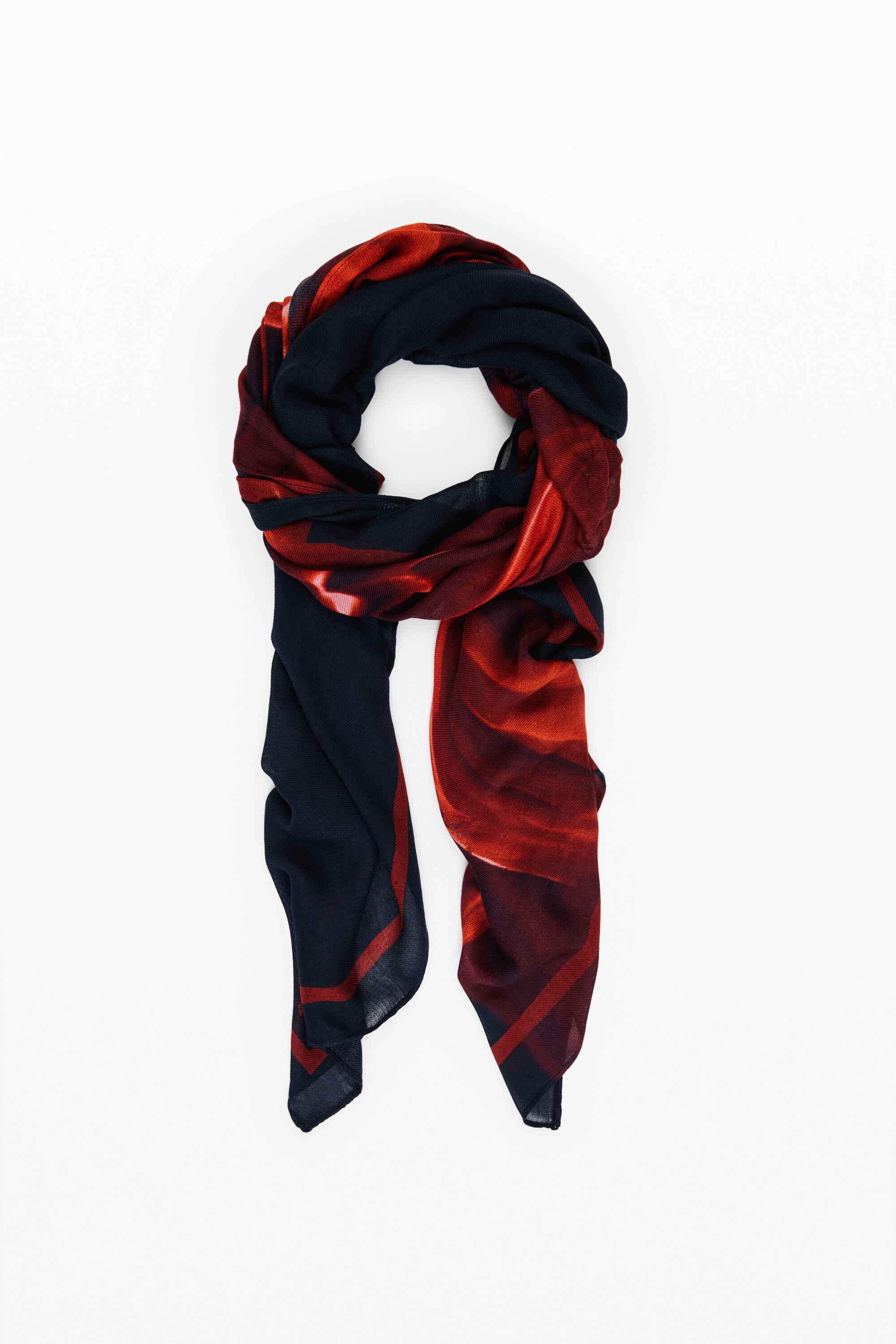 Pañuelo rectangular Desigual flor