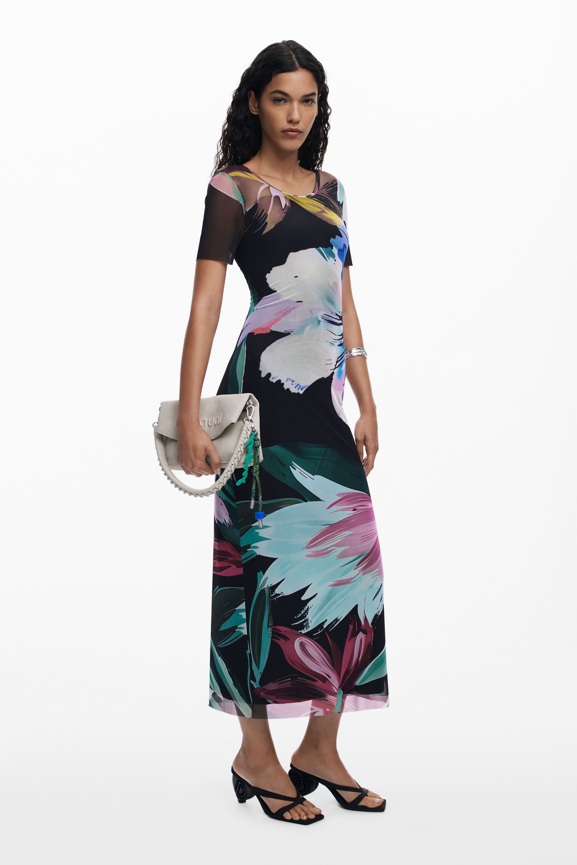 Vestido ajustado flores acuarela Desigual